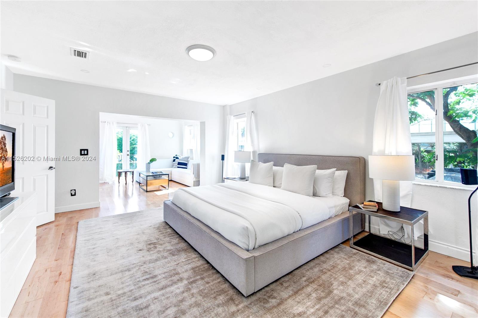 100 26th Rd, Miami, FL, 33129 United States, 5 Bedrooms Bedrooms, ,5 BathroomsBathrooms,Residential,For Sale,26th Rd,A11526202