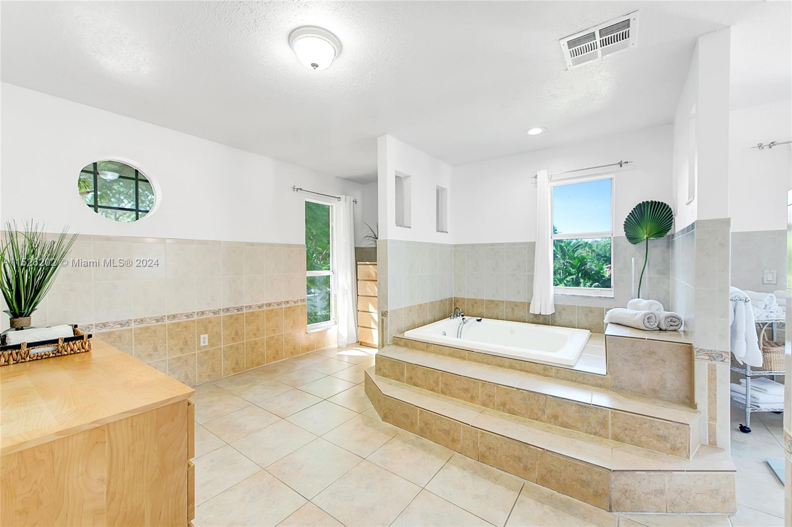 100 26th Rd, Miami, FL, 33129 United States, 5 Bedrooms Bedrooms, ,5 BathroomsBathrooms,Residential,For Sale,26th Rd,A11526202
