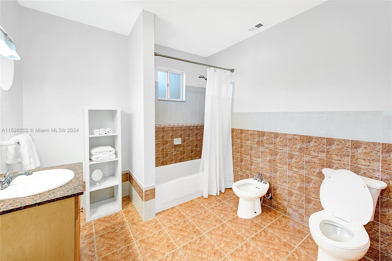 100 26th Rd, Miami, FL, 33129 United States, 5 Bedrooms Bedrooms, ,5 BathroomsBathrooms,Residential,For Sale,26th Rd,A11526202