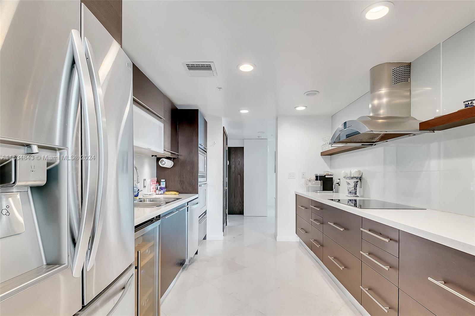 7928 East Dr 1804, North Bay Village, Florida 33141, 4 Bedrooms Bedrooms, ,3 BathroomsBathrooms,Residentiallease,For Rent,7928 East Dr 1804,A11534843