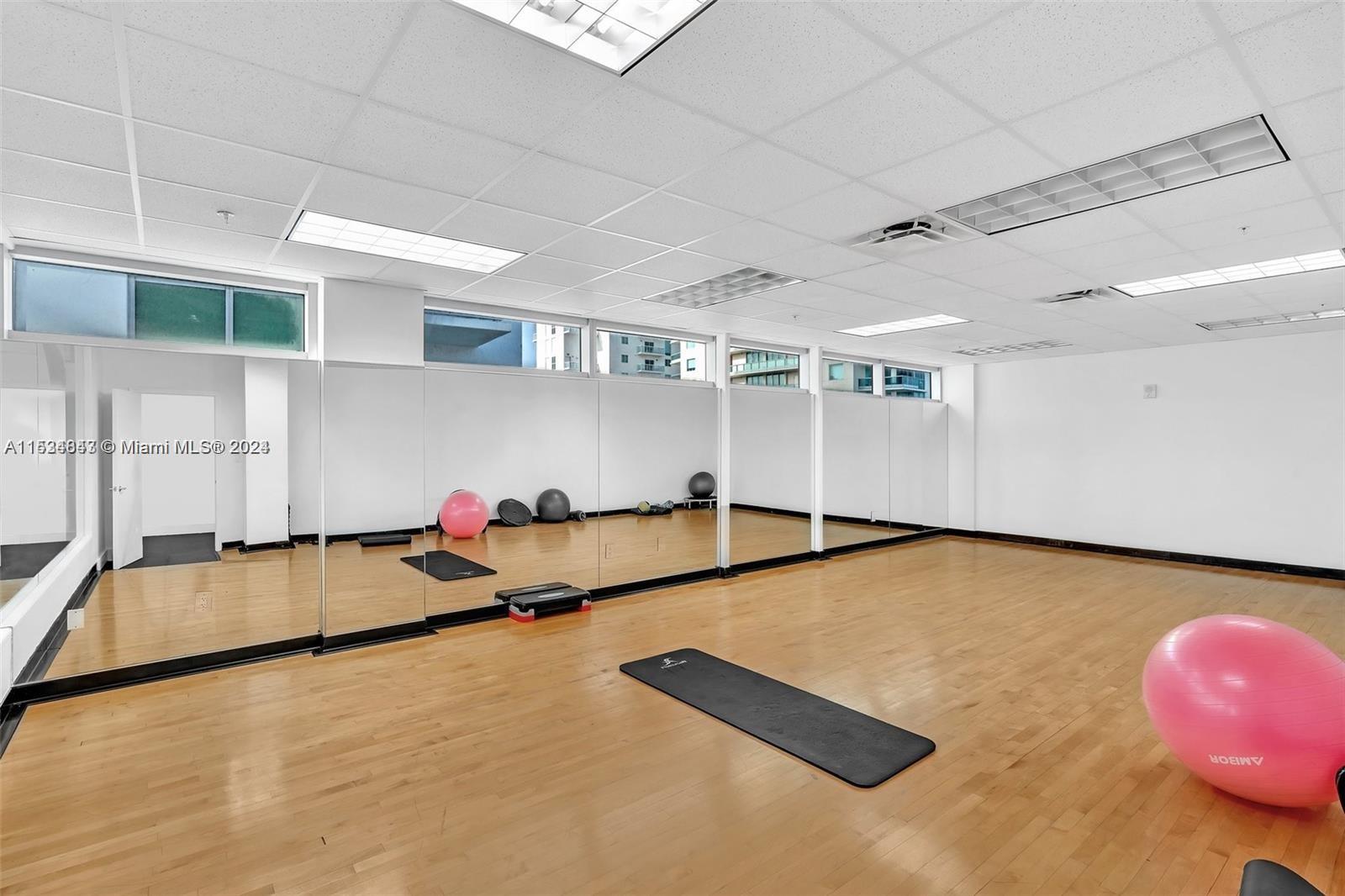 7928 East Dr 1804, North Bay Village, Florida 33141, 4 Bedrooms Bedrooms, ,3 BathroomsBathrooms,Residentiallease,For Rent,7928 East Dr 1804,A11534843