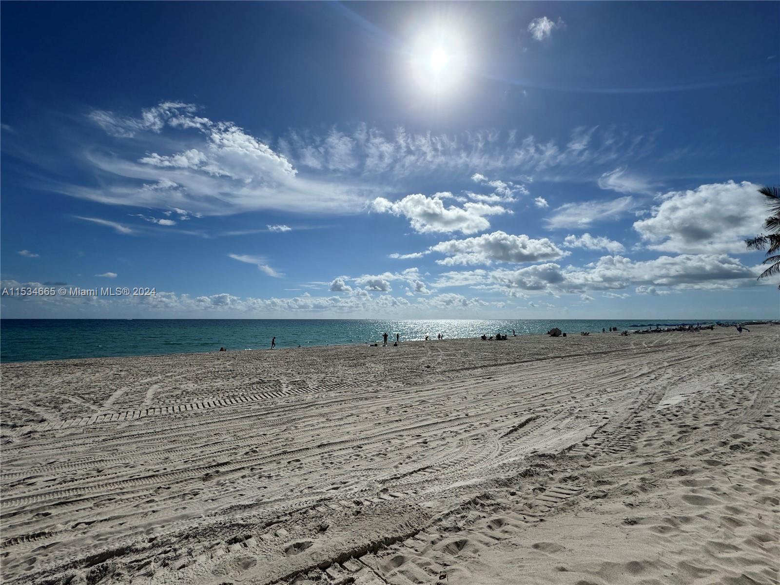 3001 S Ocean Dr 1111, Hollywood, Florida 33019, 2 Bedrooms Bedrooms, ,2 BathroomsBathrooms,Residential,For Sale,3001 S Ocean Dr 1111,A11534665