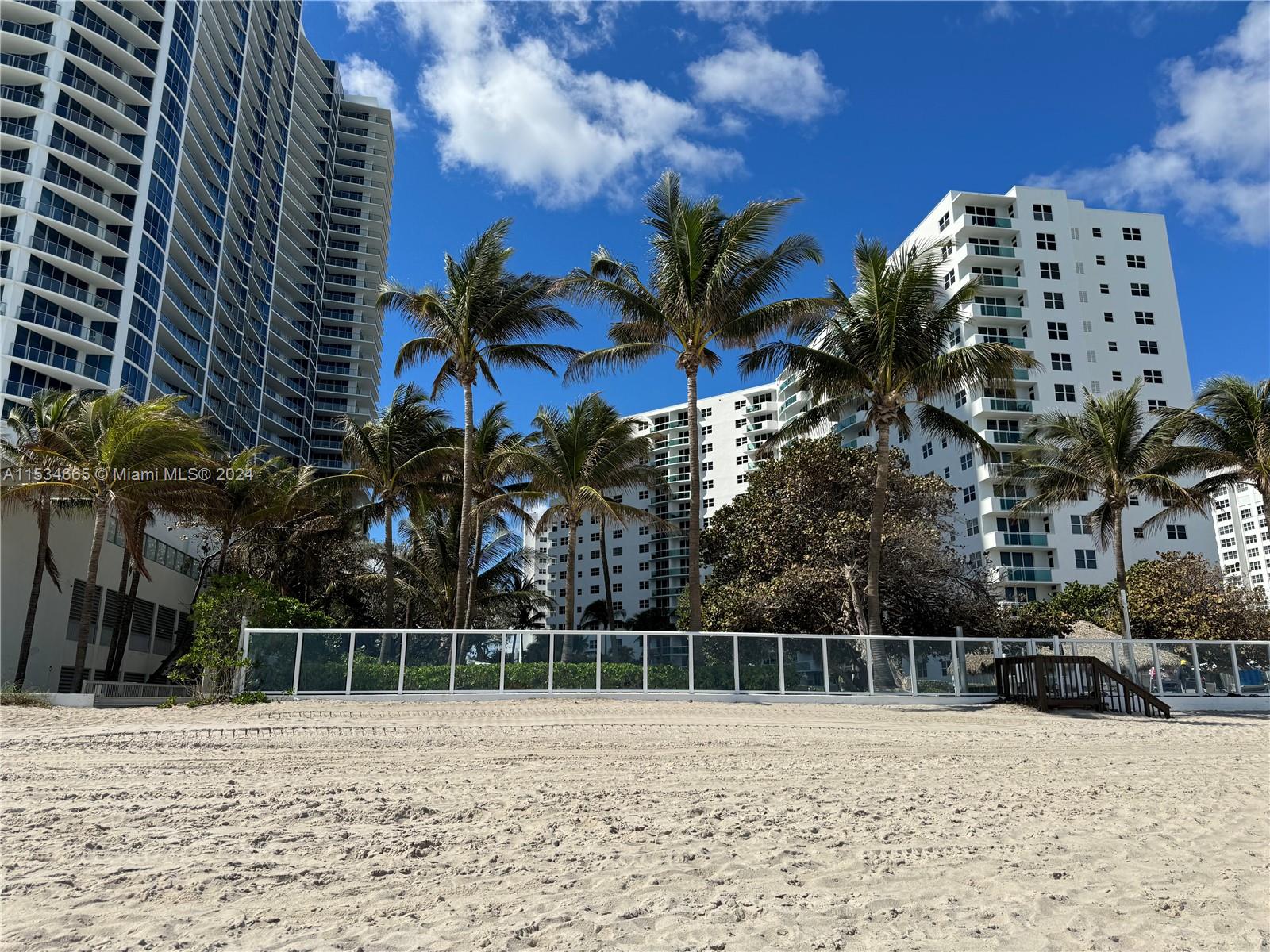 3001 S Ocean Dr 1111, Hollywood, Florida 33019, 2 Bedrooms Bedrooms, ,2 BathroomsBathrooms,Residential,For Sale,3001 S Ocean Dr 1111,A11534665