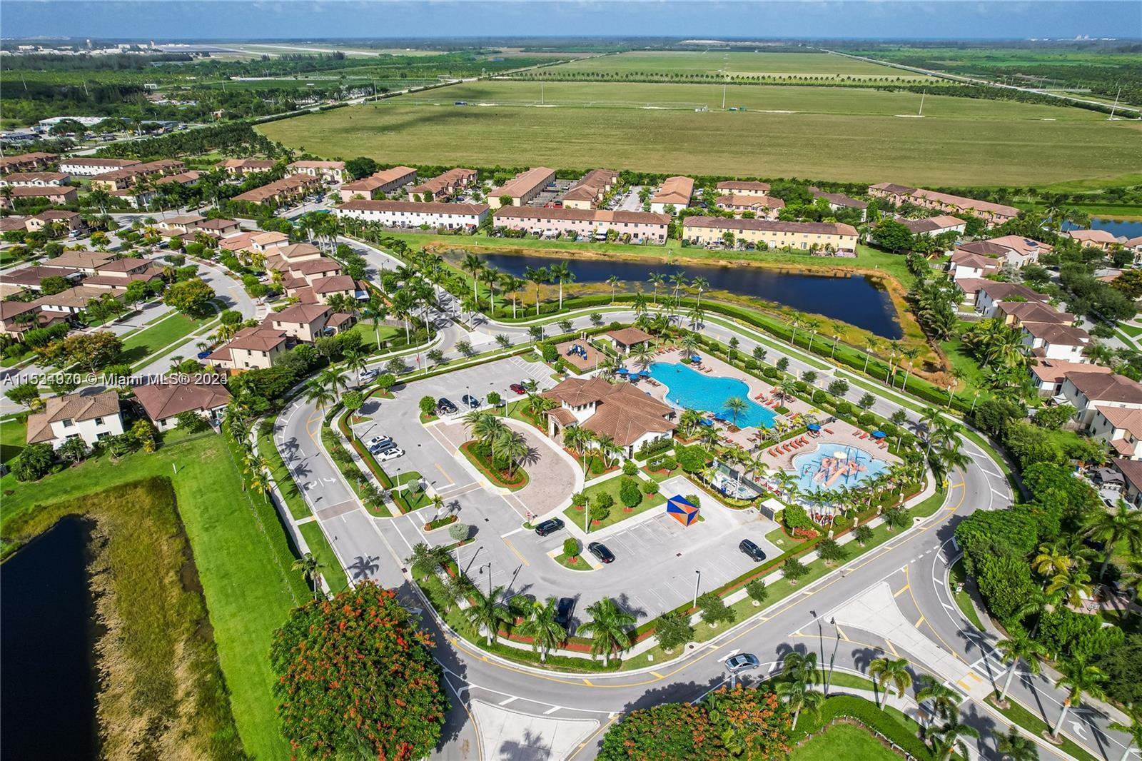 146 SE 34th Ter 146, Homestead, Florida 33033, 3 Bedrooms Bedrooms, ,2 BathroomsBathrooms,Residentiallease,For Rent,146 SE 34th Ter 146,A11534970