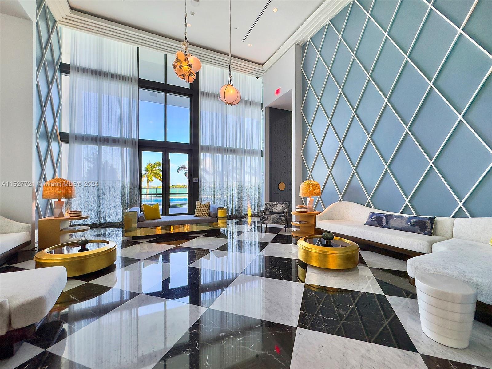 Huge great room with stunning Biscayne Bay and Miami Beach skyline multimillion dollar views!