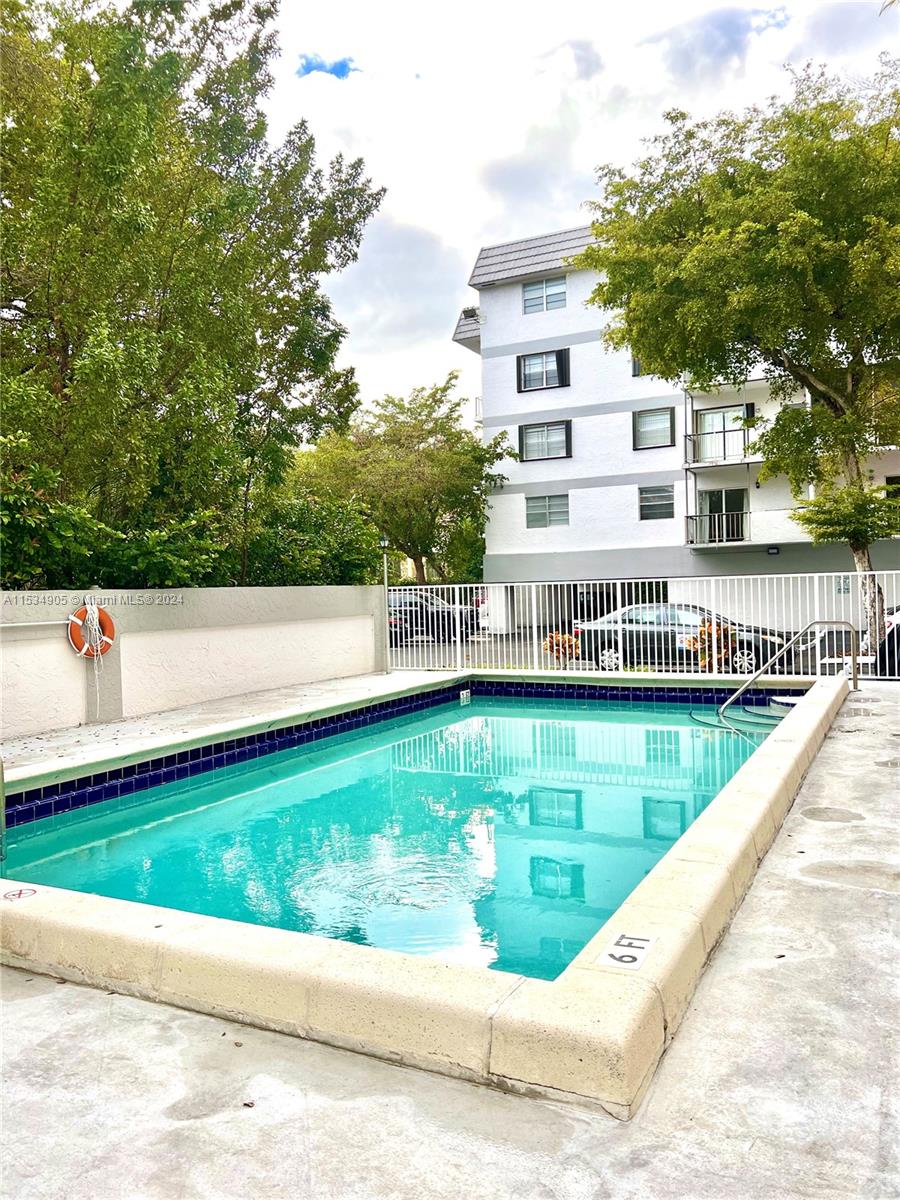 8950 NE 8th Ave 502, Miami, Florida 33138, 2 Bedrooms Bedrooms, ,2 BathroomsBathrooms,Residential,For Sale,8950 NE 8th Ave 502,A11534905