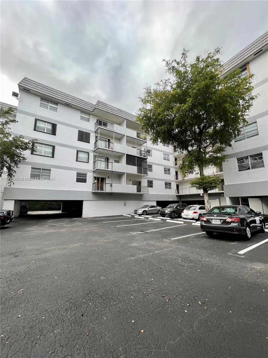 8950 NE 8th Ave 502, Miami, Florida 33138, 2 Bedrooms Bedrooms, ,2 BathroomsBathrooms,Residential,For Sale,8950 NE 8th Ave 502,A11534905