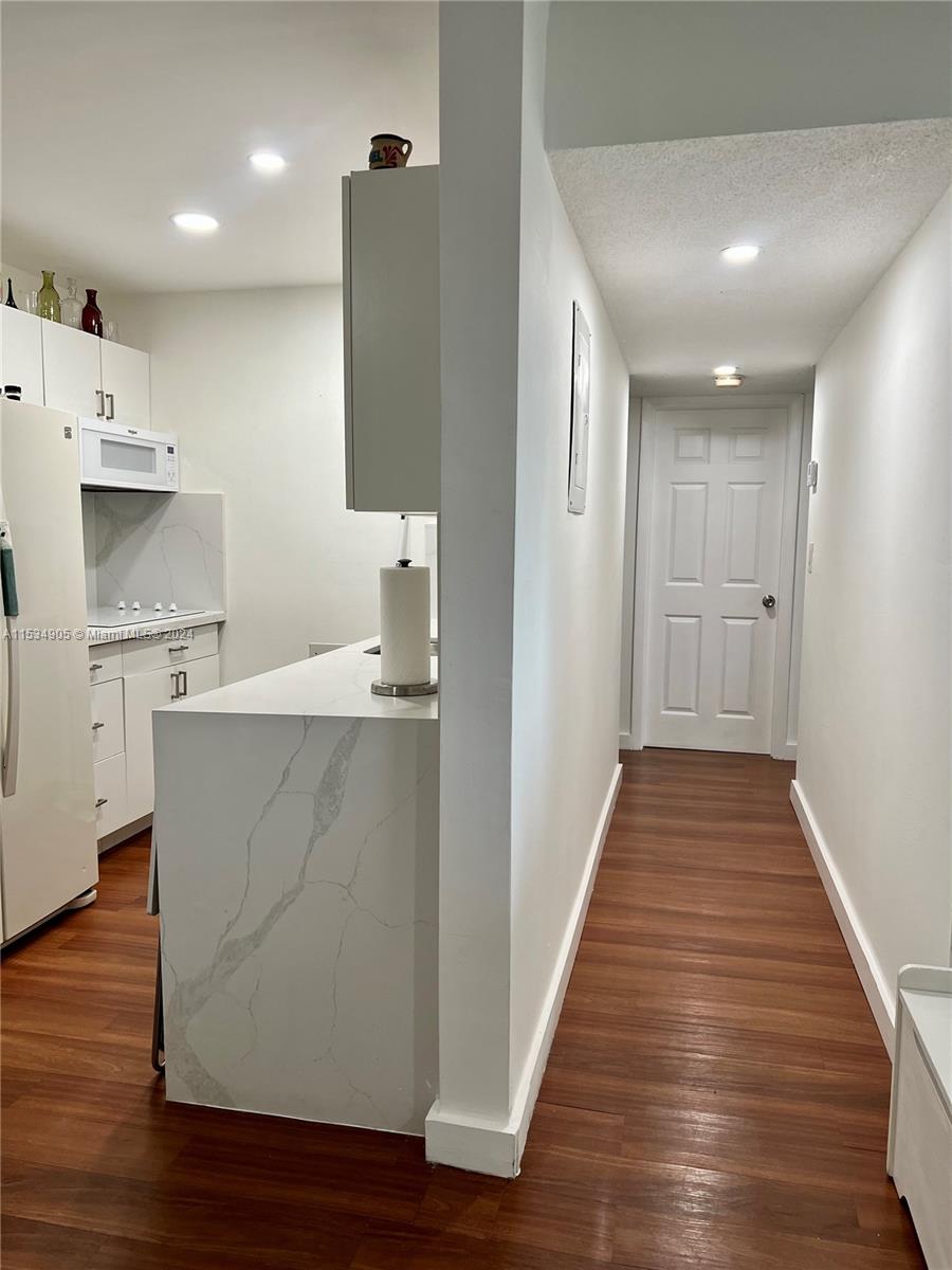 8950 NE 8th Ave 502, Miami, Florida 33138, 2 Bedrooms Bedrooms, ,2 BathroomsBathrooms,Residential,For Sale,8950 NE 8th Ave 502,A11534905