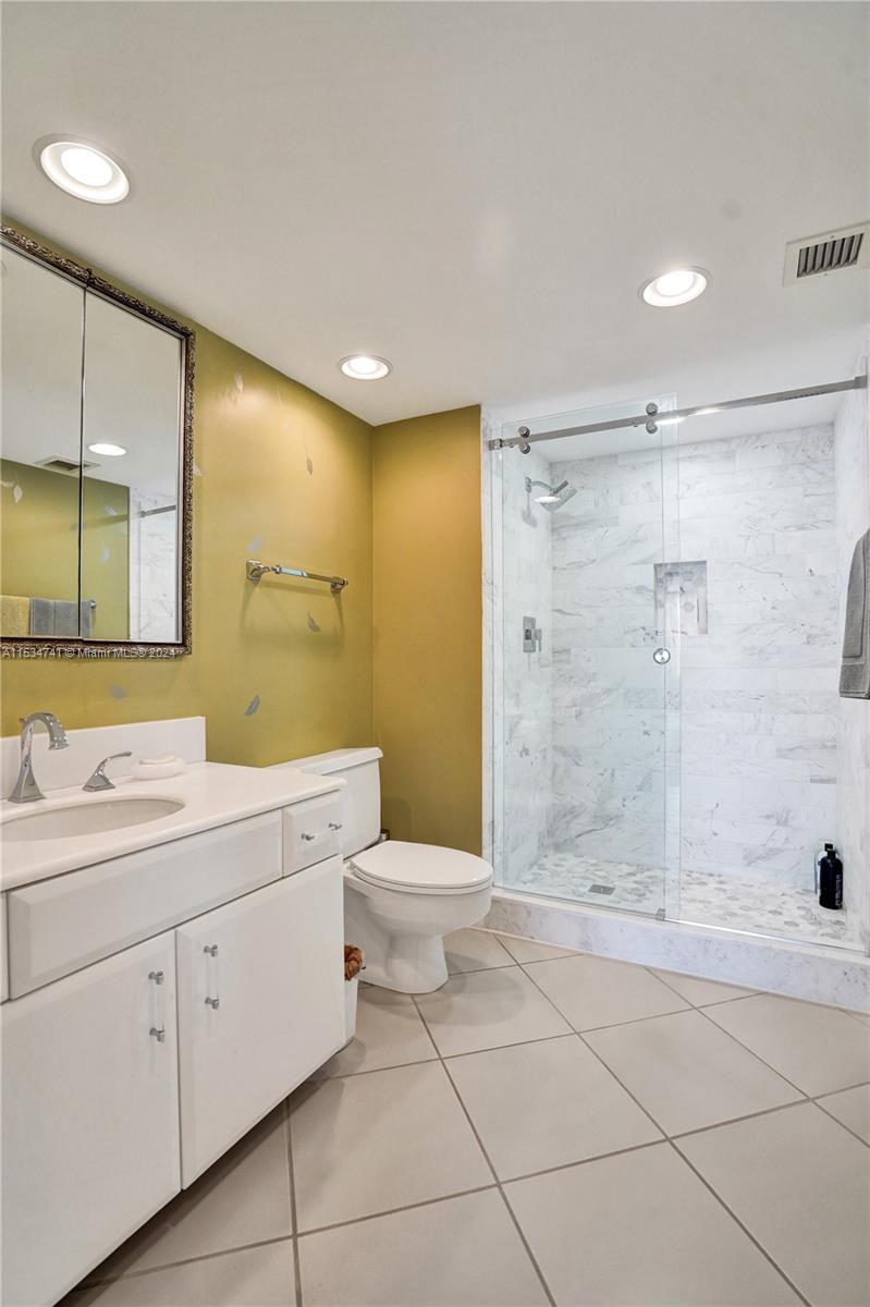 2200 S Ocean Ln 508, Fort Lauderdale, Florida 33316, 2 Bedrooms Bedrooms, 5 Rooms Rooms,2 BathroomsBathrooms,Residential,For Sale,2200 S Ocean Ln 508,A11534741