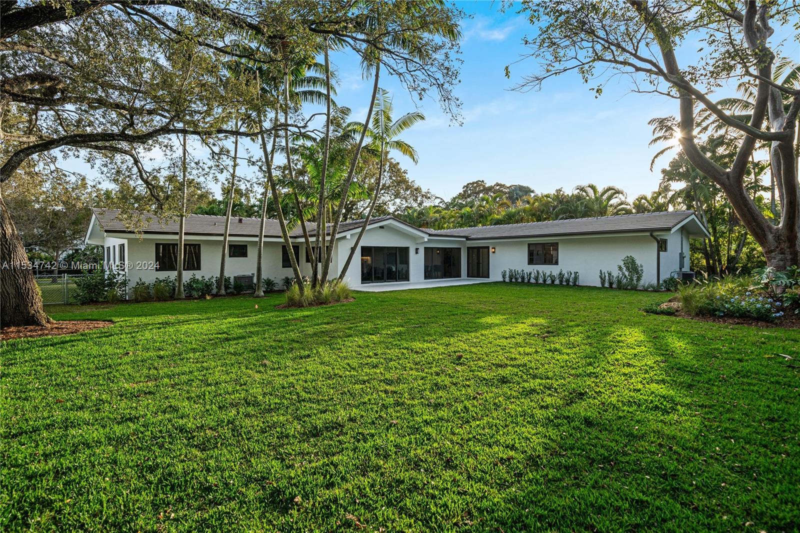 1215 Malaga Ave, Coral Gables, FL, 33134 United States, 4 Bedrooms Bedrooms, ,3 BathroomsBathrooms,Residential,For Sale,Malaga Ave,A11534742