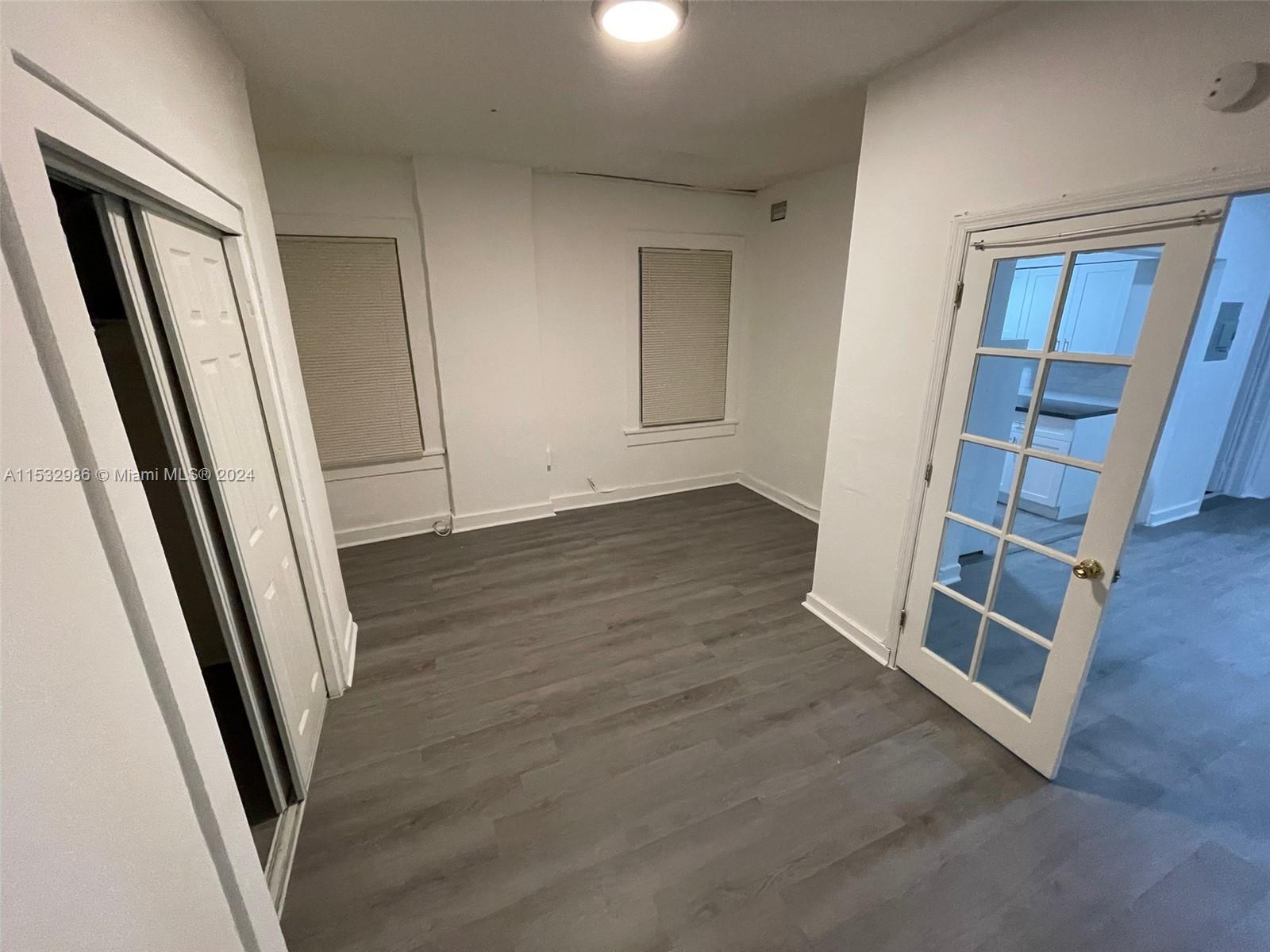 7149 Bay Dr 15, Miami Beach, Florida 33141, 2 Bedrooms Bedrooms, ,1 BathroomBathrooms,Residentiallease,For Rent,7149 Bay Dr 15,A11532986