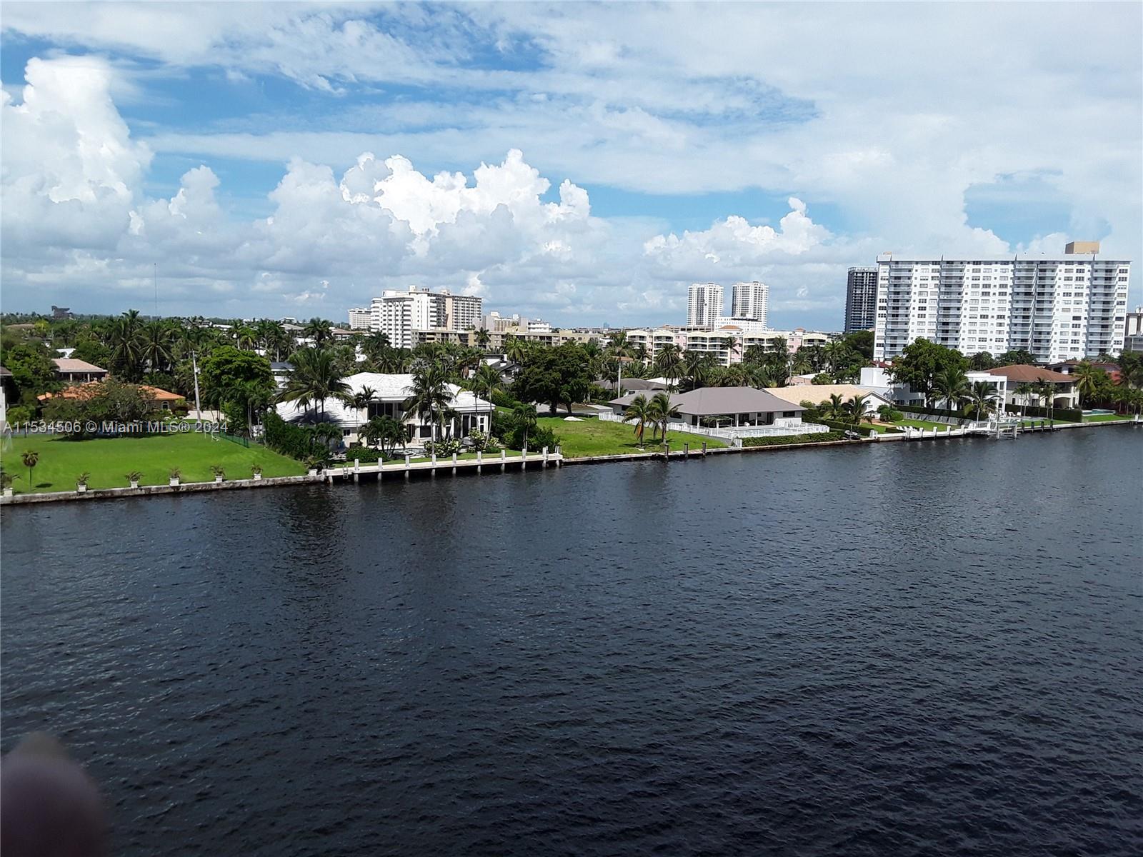 2017 S Ocean Dr 209, Hallandale Beach, Florida 33009, 2 Bedrooms Bedrooms, ,2 BathroomsBathrooms,Residentiallease,For Rent,2017 S Ocean Dr 209,A11534506