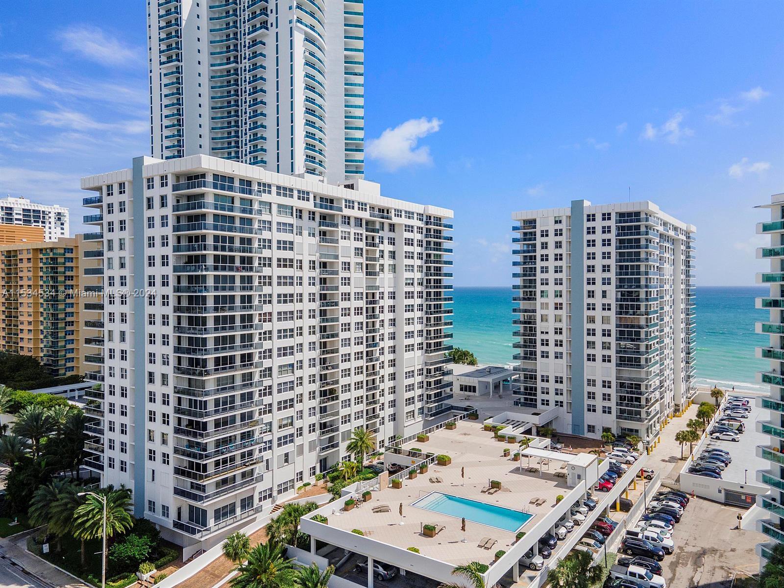 2751 S Ocean Dr 1706S, Hollywood, Florida 33019, 2 Bedrooms Bedrooms, ,2 BathroomsBathrooms,Residential,For Sale,2751 S Ocean Dr 1706S,A11534534