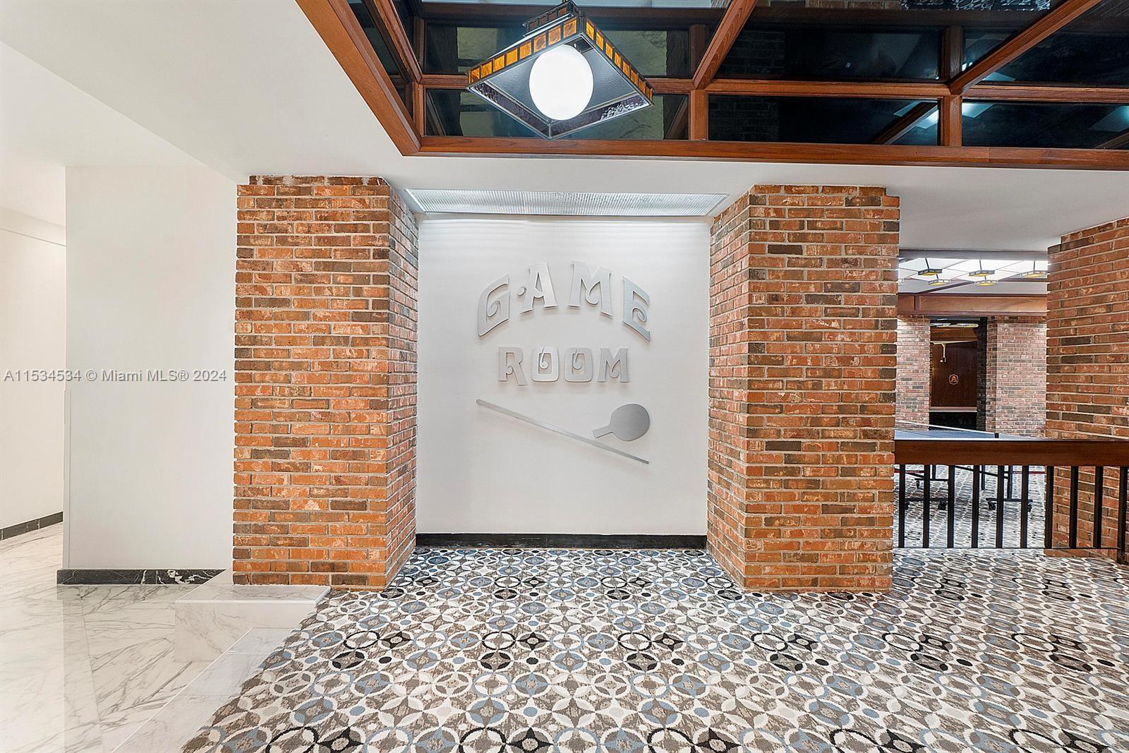 2751 S Ocean Dr 1706S, Hollywood, Florida 33019, 2 Bedrooms Bedrooms, ,2 BathroomsBathrooms,Residential,For Sale,2751 S Ocean Dr 1706S,A11534534