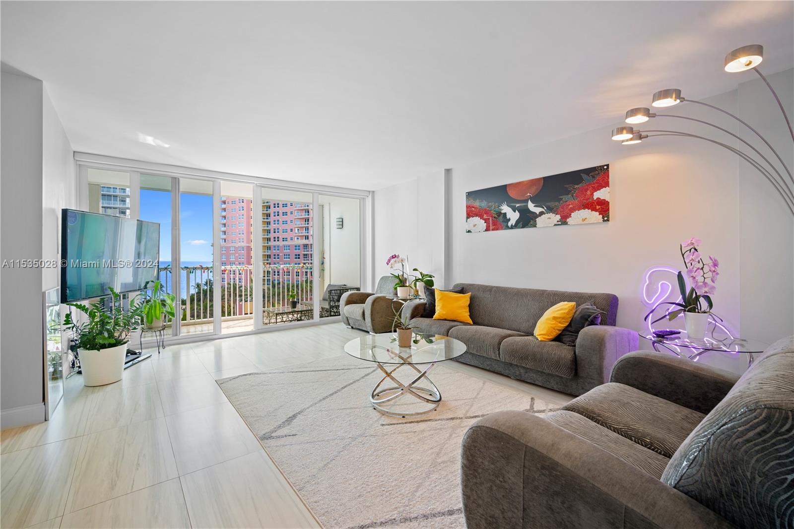 2200 33rd Ave, Fort Lauderdale, FL, 33305 United States, 1 Bedroom Bedrooms, ,1 BathroomBathrooms,Residential,For Sale,33rd Ave,A11535028