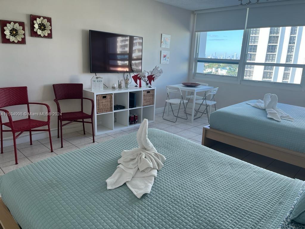 5445 Collins Ave 714, Miami Beach, Florida 33140, ,1 BathroomBathrooms,Residential,For Sale,5445 Collins Ave 714,A11534998