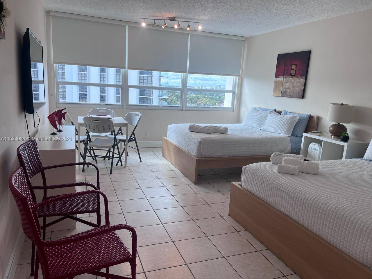 5445 Collins Ave 714, Miami Beach, Florida 33140, ,1 BathroomBathrooms,Residential,For Sale,5445 Collins Ave 714,A11534998