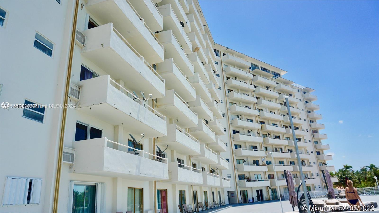 7904 West Dr 606, North Bay Village, Florida 33141, ,1 BathroomBathrooms,Residential,For Sale,7904 West Dr 606,A11535071