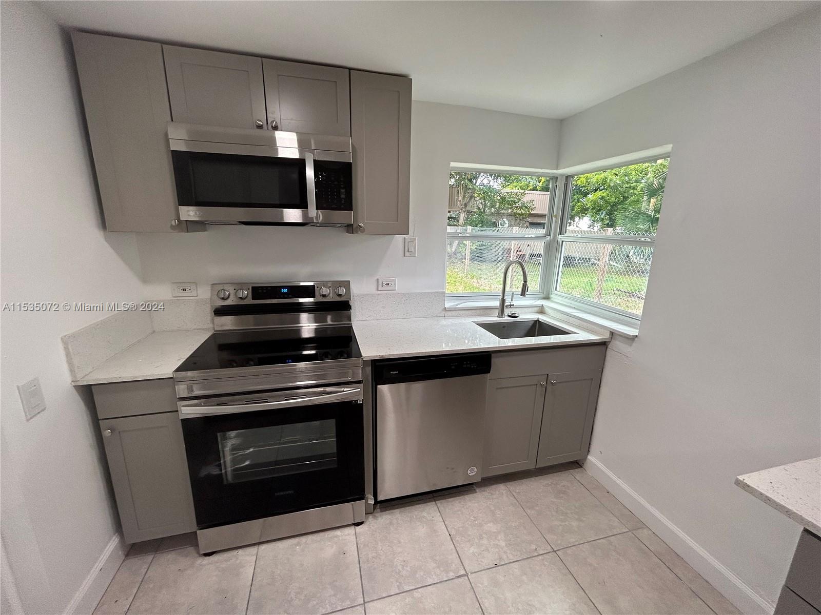 2601 SW 13th Ave, Fort Lauderdale, Florida 33315, 5 Bedrooms Bedrooms, ,2 BathroomsBathrooms,Residential,For Sale,2601 SW 13th Ave,A11535072