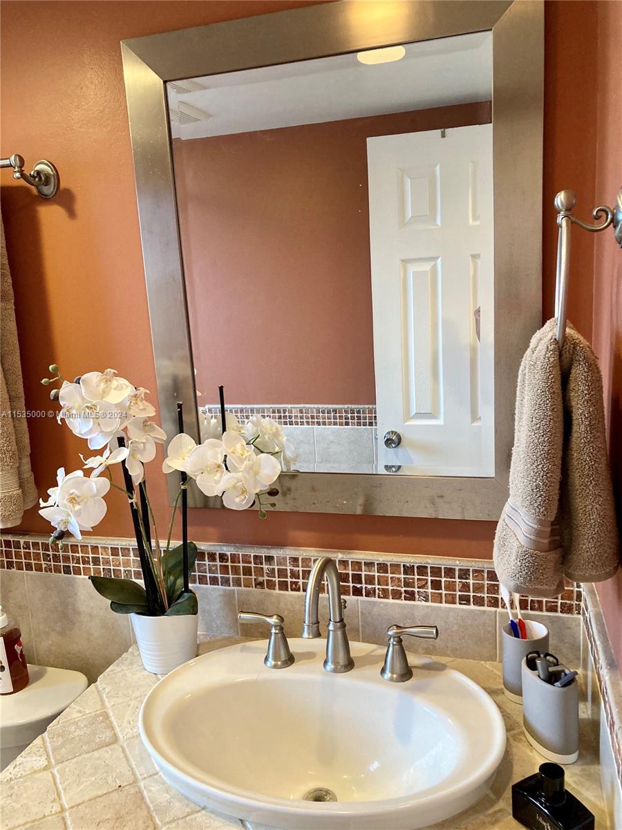 1425 Arthur St 403A, Hollywood, Florida 33020, 1 Bedroom Bedrooms, ,1 BathroomBathrooms,Residential,For Sale,1425 Arthur St 403A,A11535000