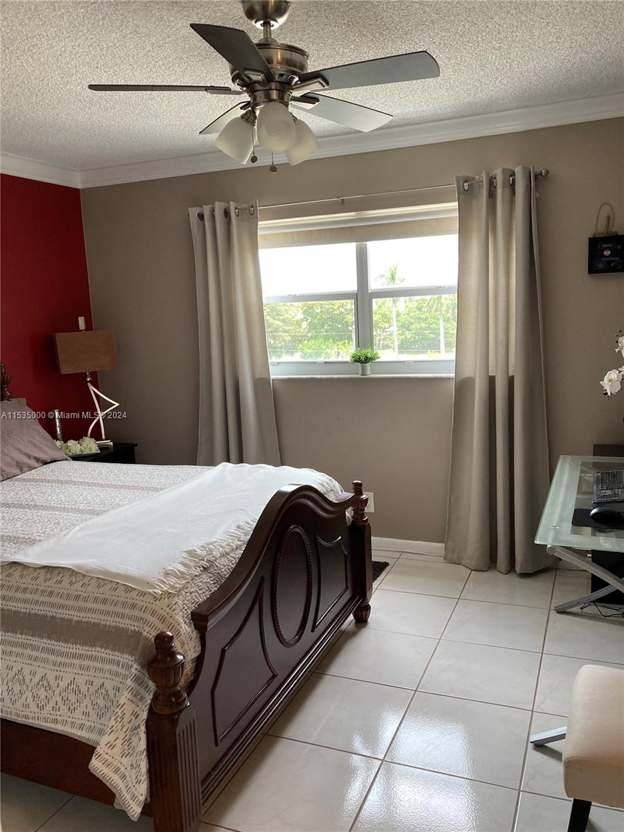 1425 Arthur St 403A, Hollywood, Florida 33020, 1 Bedroom Bedrooms, ,1 BathroomBathrooms,Residential,For Sale,1425 Arthur St 403A,A11535000