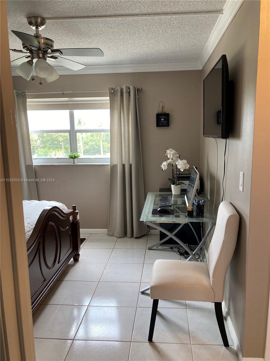 1425 Arthur St 403A, Hollywood, Florida 33020, 1 Bedroom Bedrooms, ,1 BathroomBathrooms,Residential,For Sale,1425 Arthur St 403A,A11535000
