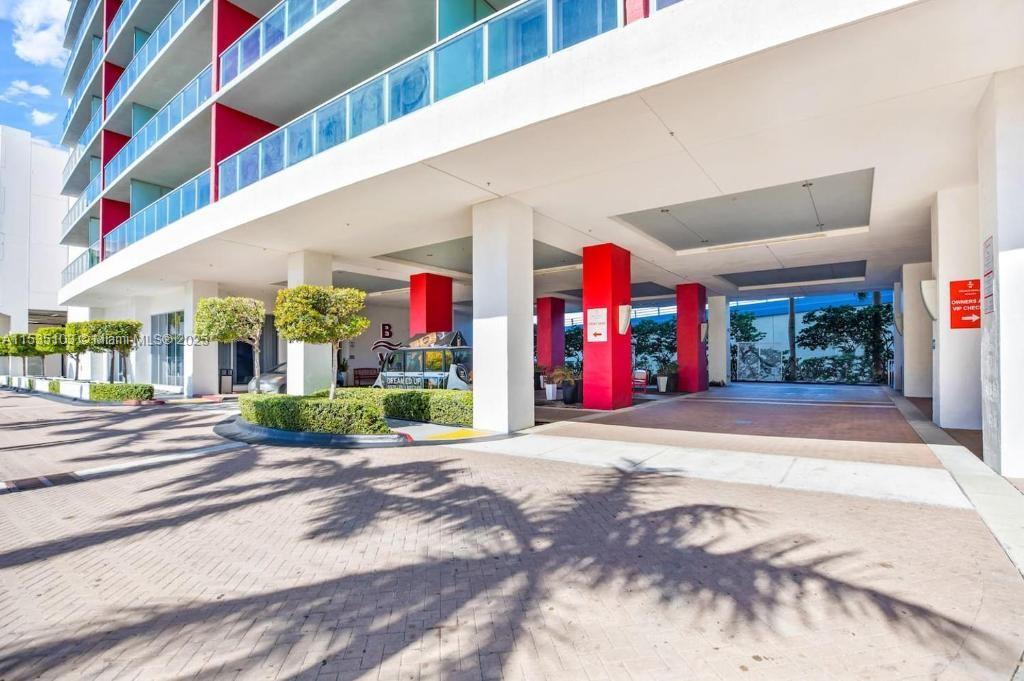 2600 E Hallandale Beach Blvd T3107, Hallandale Beach, Florida 33009, 2 Bedrooms Bedrooms, ,2 BathroomsBathrooms,Residential,For Sale,2600 E Hallandale Beach Blvd T3107,A11535103