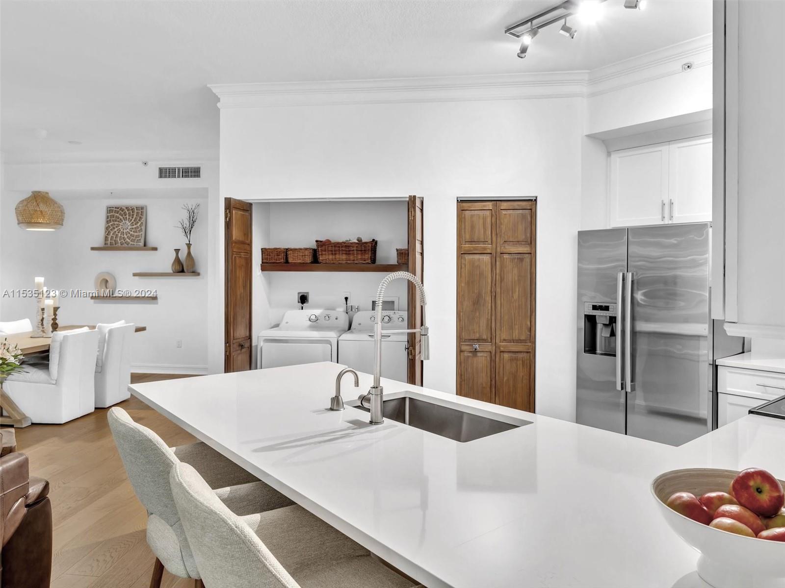 3001 NE 185th St 416, Aventura, Florida 33180, 2 Bedrooms Bedrooms, ,2 BathroomsBathrooms,Residential,For Sale,3001 NE 185th St 416,A11535123