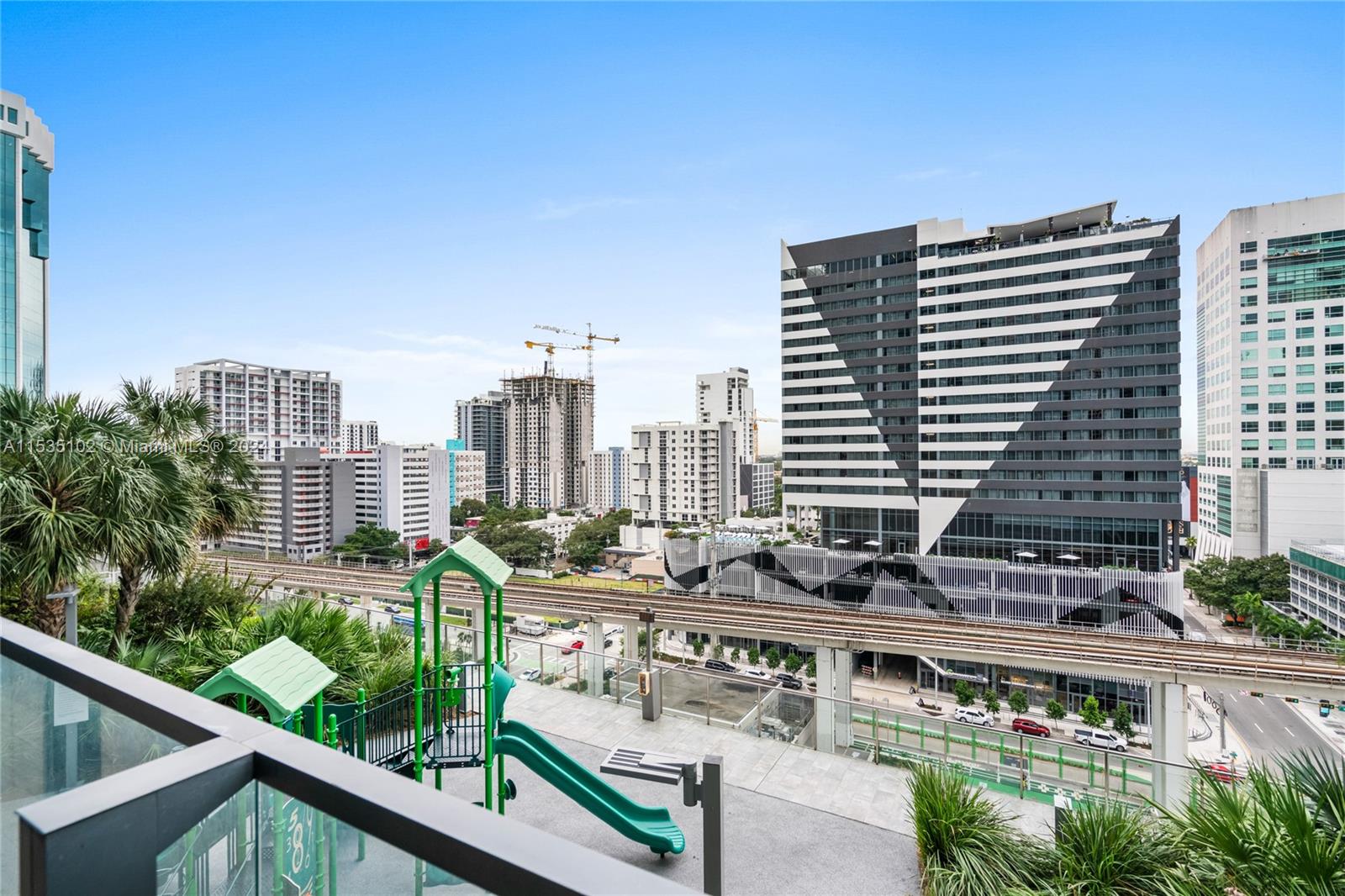 88 SW 7th St 710, Miami, Florida 33130, 1 Bedroom Bedrooms, ,1 BathroomBathrooms,Residentiallease,For Rent,88 SW 7th St 710,A11535102