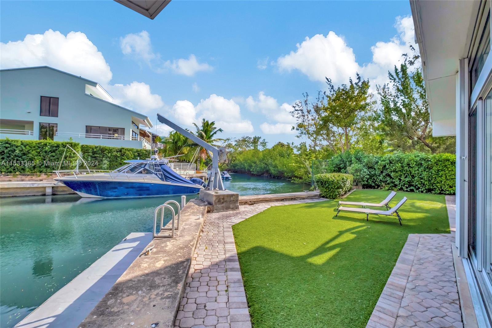 2120 S Bayshore Dr, Miami, Florida 33133, 4 Bedrooms Bedrooms, ,4 BathroomsBathrooms,Residentiallease,For Rent,2120 S Bayshore Dr,A11533385