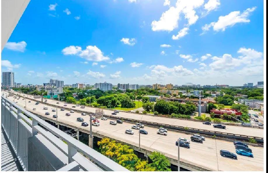 218 NW 8th St 301, Miami, Florida 33136, 3 Bedrooms Bedrooms, ,2 BathroomsBathrooms,Residentiallease,For Rent,218 NW 8th St 301,A11533410