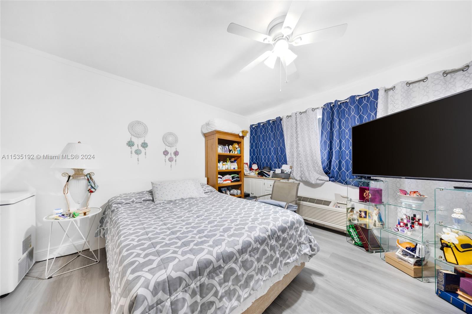 235 78th St, Miami Beach, Florida 33141, ,Commercialsale,For Sale,235 78th St,A11535192