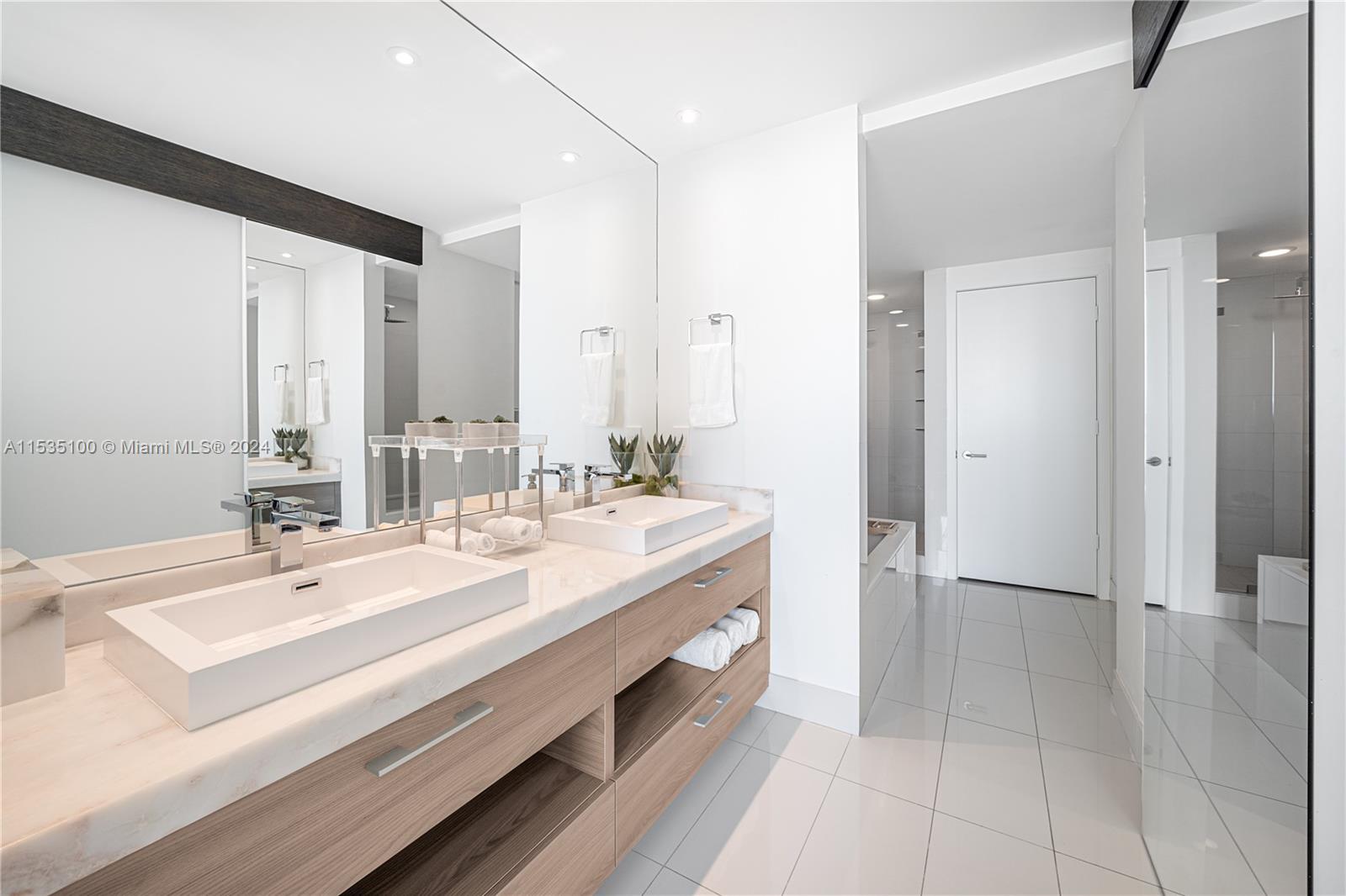 1300 Miami Ave, Miami, FL, 33130 United States, 4 Bedrooms Bedrooms, ,3 BathroomsBathrooms,Residential,For Sale,Miami Ave,A11535100