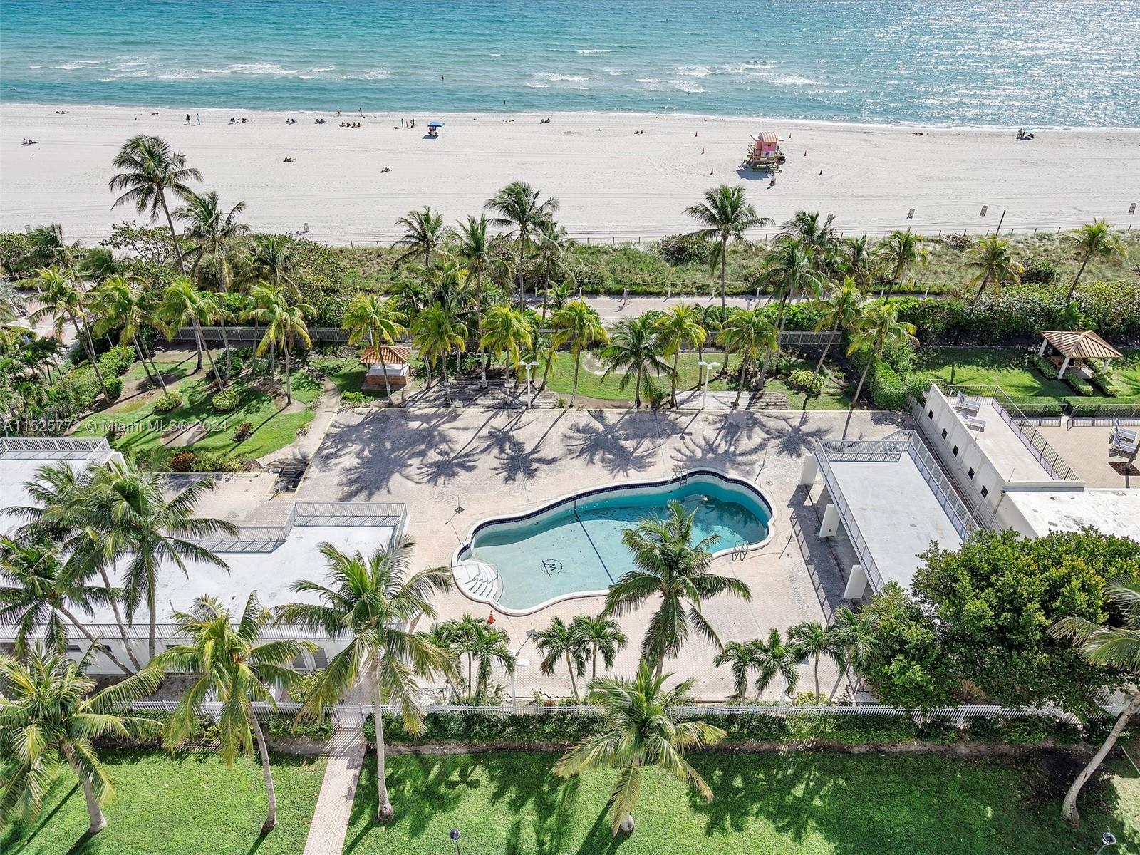 2655 Collins Ave 1512, Miami Beach, Florida 33140, 2 Bedrooms Bedrooms, ,2 BathroomsBathrooms,Residential,For Sale,2655 Collins Ave 1512,A11525772