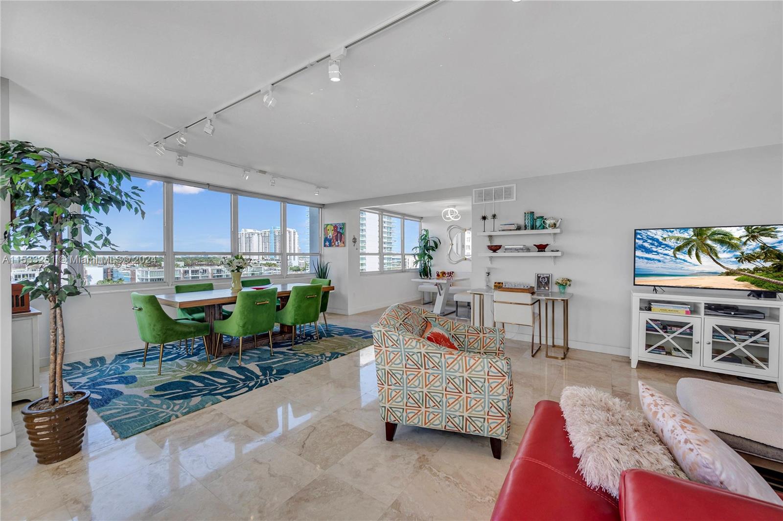 11 Island Ave 911, Miami Beach, Florida 33139, 2 Bedrooms Bedrooms, ,2 BathroomsBathrooms,Residential,For Sale,11 Island Ave 911,A11533251