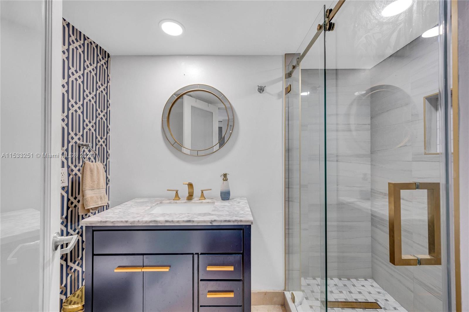 11 Island Ave 911, Miami Beach, Florida 33139, 2 Bedrooms Bedrooms, ,2 BathroomsBathrooms,Residential,For Sale,11 Island Ave 911,A11533251