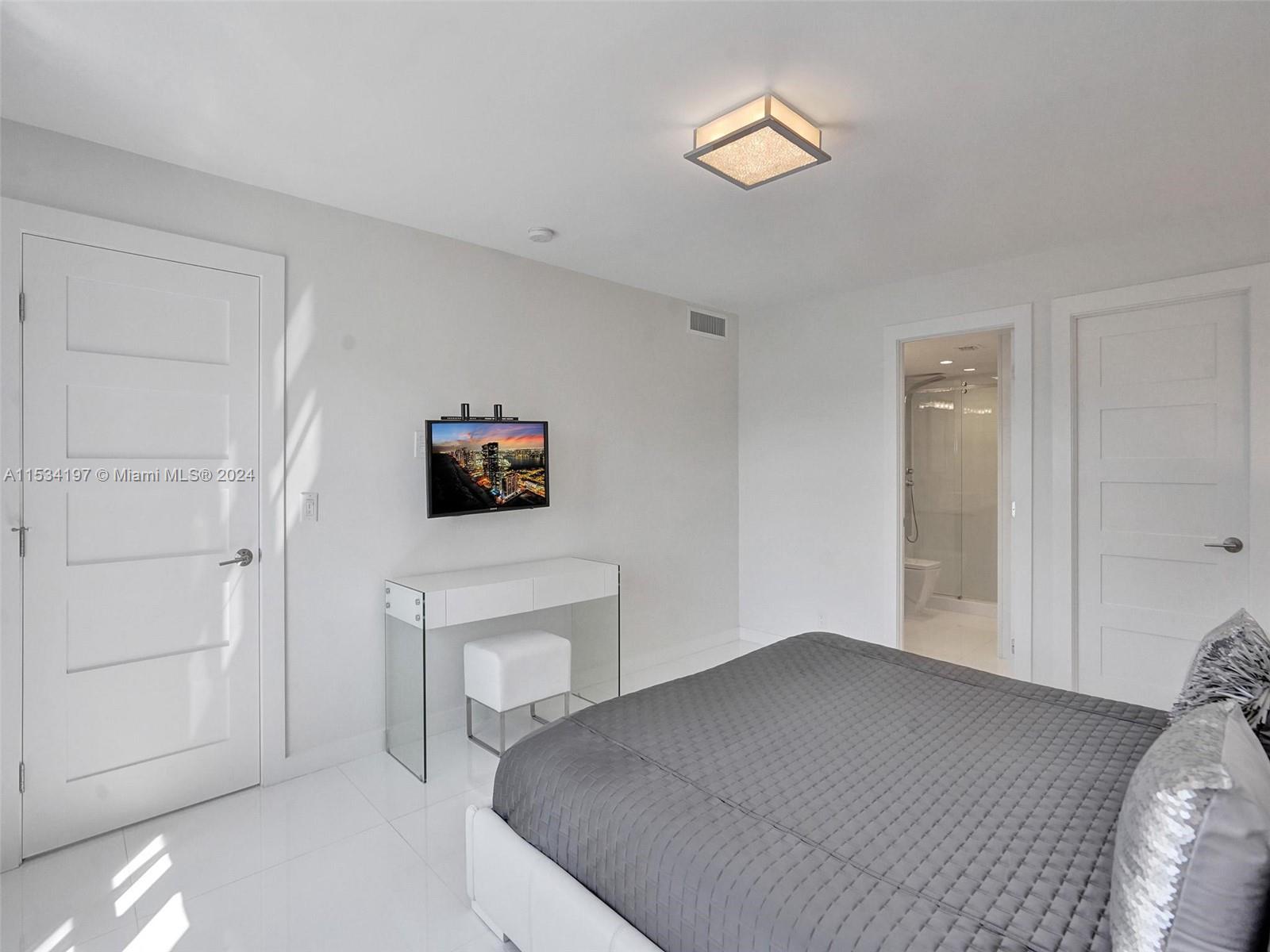 300 Diplomat Pkwy 503, Hallandale Beach, Florida 33009, 2 Bedrooms Bedrooms, ,2 BathroomsBathrooms,Residential,For Sale,300 Diplomat Pkwy 503,A11534197