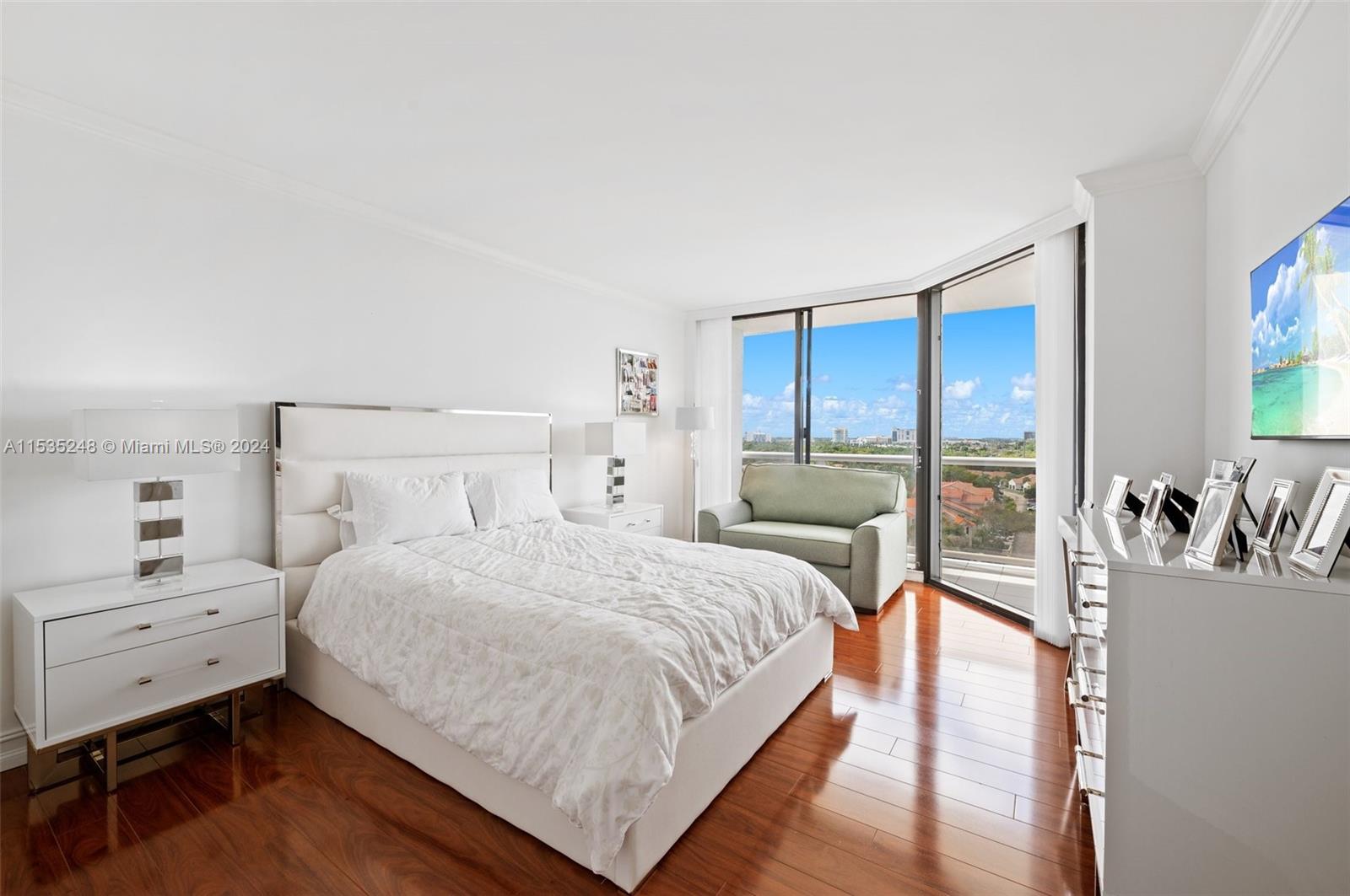 3598 Yacht Club Dr 902, Aventura, Florida 33180, 3 Bedrooms Bedrooms, ,2 BathroomsBathrooms,Residential,For Sale,3598 Yacht Club Dr 902,A11535248