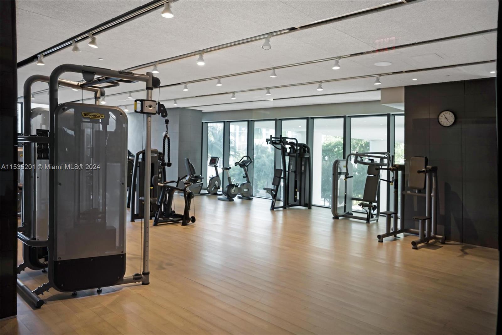 460 NE 28th St 3404, Miami, Florida 33137, 2 Bedrooms Bedrooms, ,2 BathroomsBathrooms,Residential,For Sale,460 NE 28th St 3404,A11535201