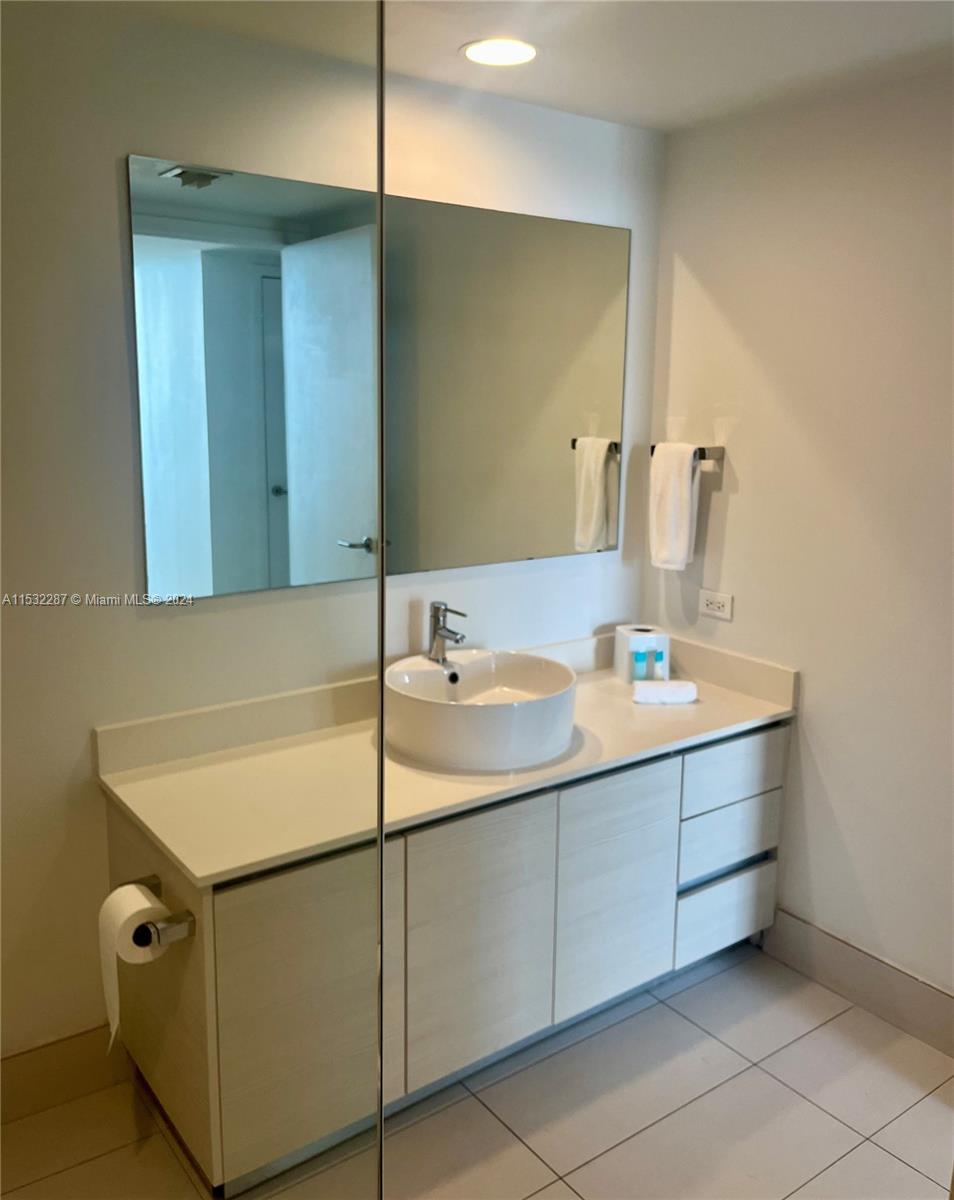 2602 E Hallandale Beach Blvd R3009, Hallandale Beach, Florida 33009, 2 Bedrooms Bedrooms, ,2 BathroomsBathrooms,Residentiallease,For Rent,2602 E Hallandale Beach Blvd R3009,A11532287