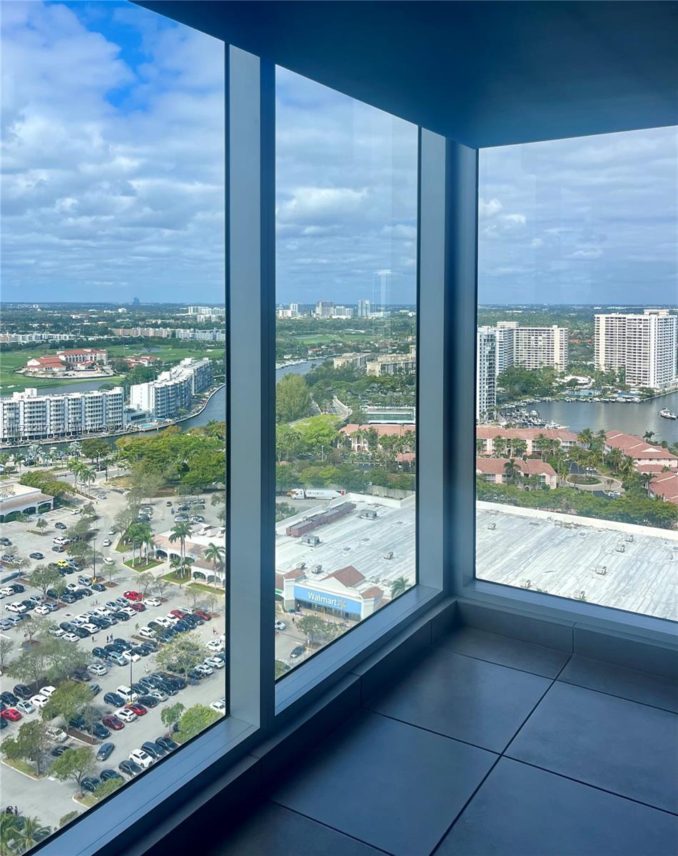 2602 E Hallandale Beach Blvd R3009, Hallandale Beach, Florida 33009, 2 Bedrooms Bedrooms, ,2 BathroomsBathrooms,Residentiallease,For Rent,2602 E Hallandale Beach Blvd R3009,A11532287