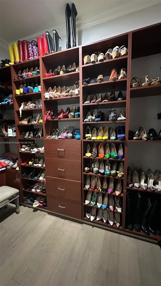 6761 livingston woods ln, Naples, FL, 34109 United States, 5 Bedrooms Bedrooms, ,5 BathroomsBathrooms,Residential,For Sale,livingston woods ln,A11535280