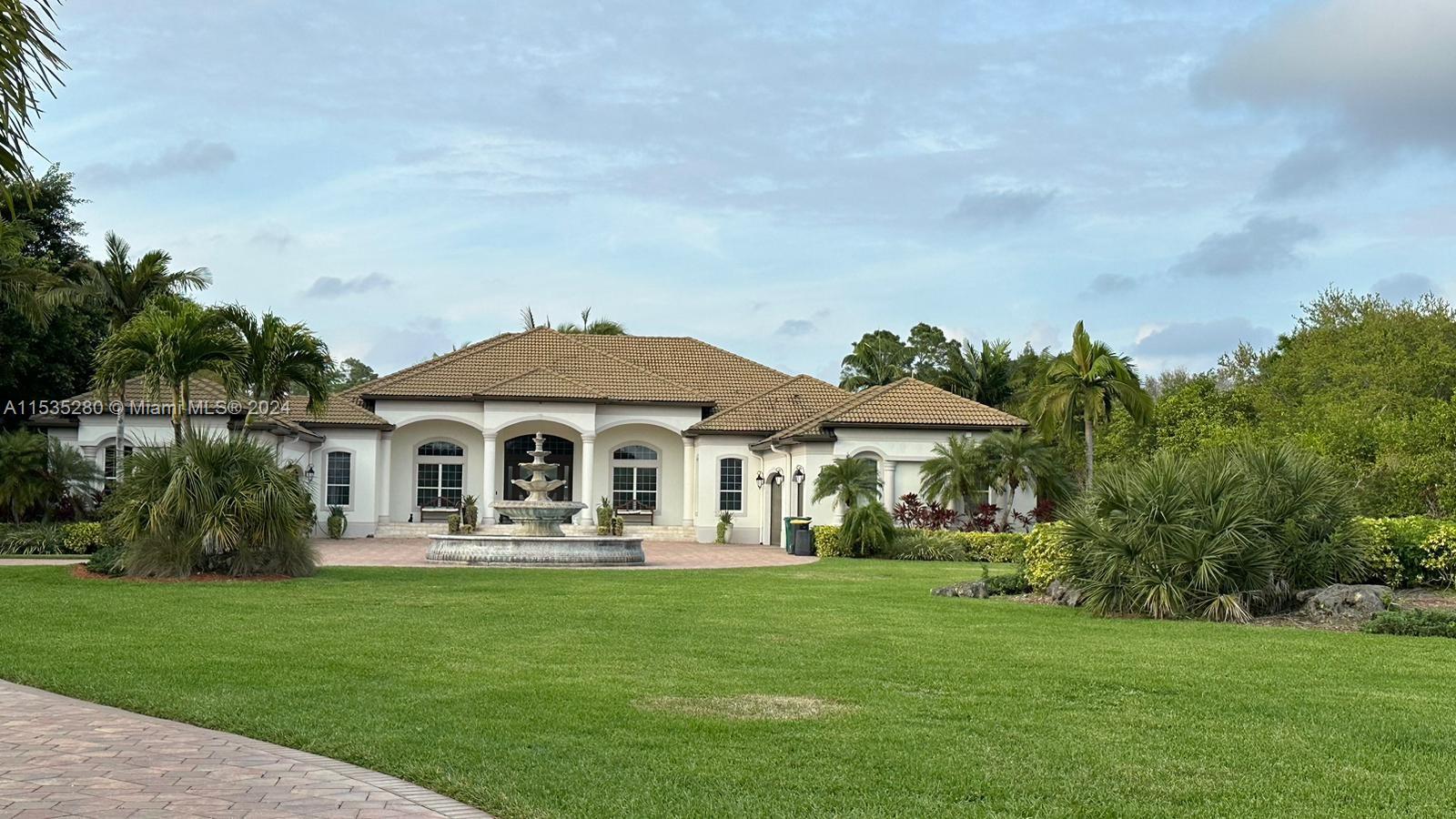 6761 livingston woods ln, Naples, FL, 34109 United States, 5 Bedrooms Bedrooms, ,5 BathroomsBathrooms,Residential,For Sale,livingston woods ln,A11535280