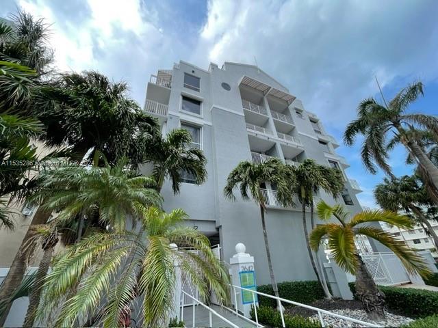 2642  Collins Ave #505 For Sale A11535286, FL