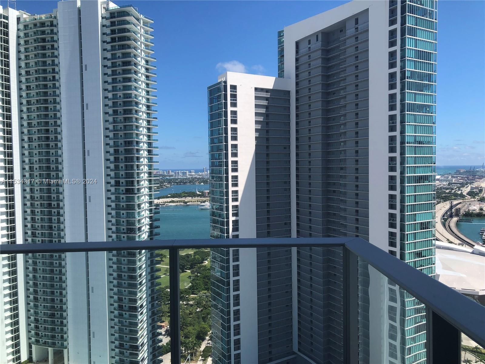 851 NE 1st Ave 3705, Miami, Florida 33132, 1 Bedroom Bedrooms, ,2 BathroomsBathrooms,Residential,For Sale,851 NE 1st Ave 3705,A11534317