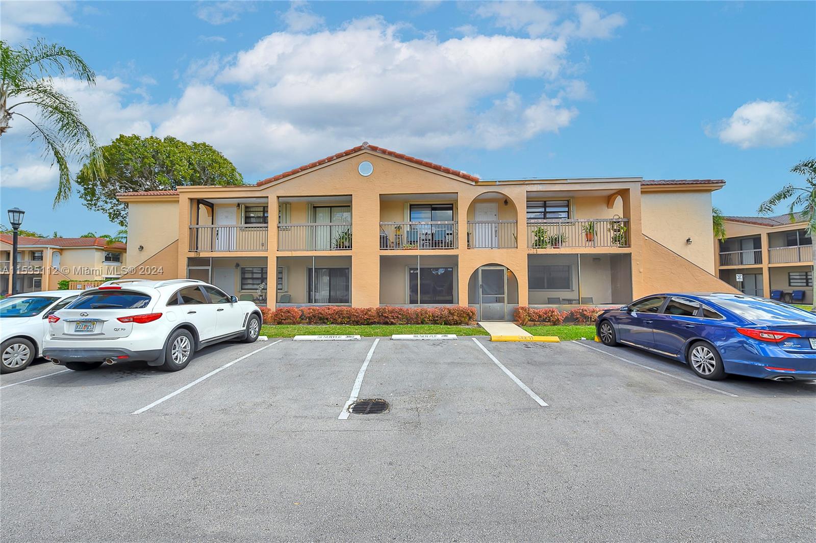 18330 Mediterranean Blvd 2301, Hialeah, Florida 33015, 3 Bedrooms Bedrooms, ,2 BathroomsBathrooms,Residential,For Sale,18330 Mediterranean Blvd 2301,A11535112