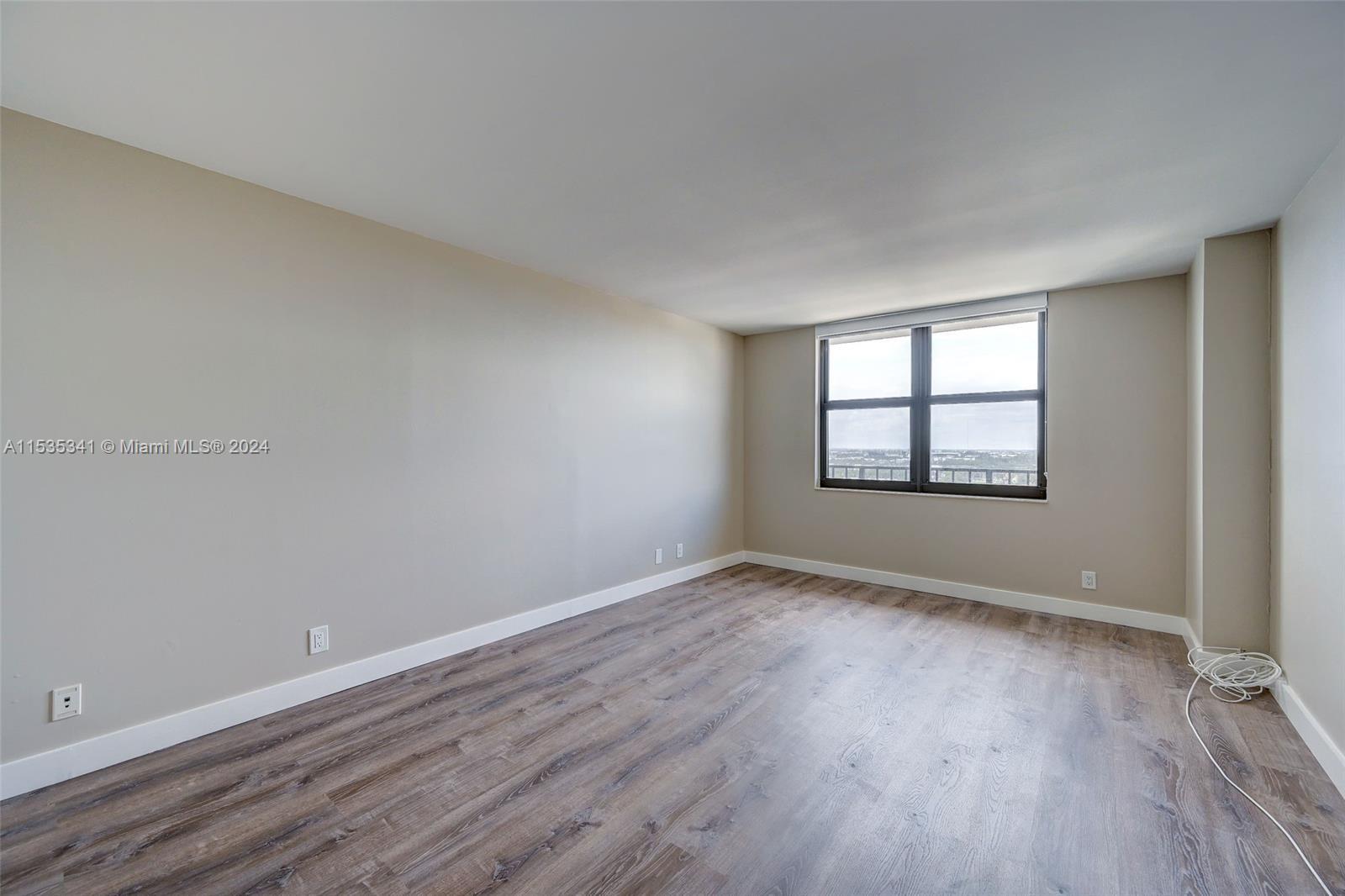 2401 S Ocean Dr 1906, Hollywood, Florida 33019, 1 Bedroom Bedrooms, ,1 BathroomBathrooms,Residential,For Sale,2401 S Ocean Dr 1906,A11535341