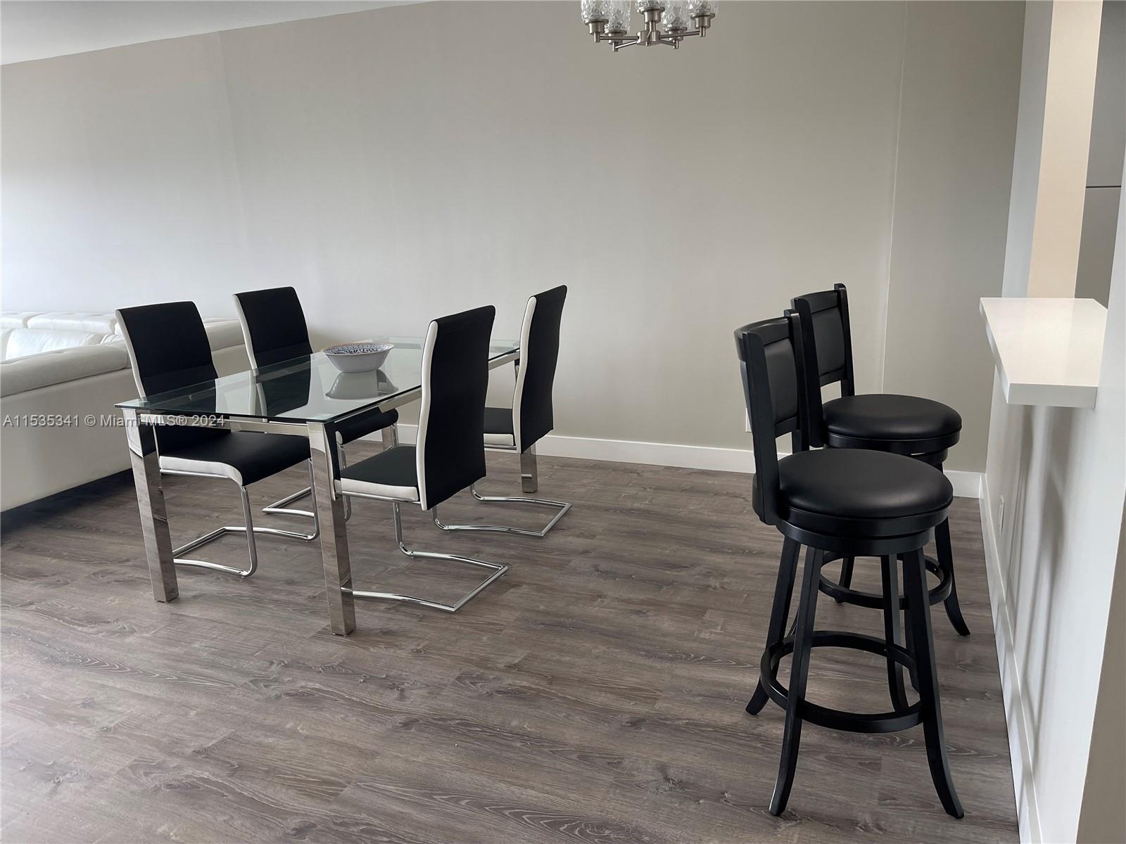 2401 S Ocean Dr 1906, Hollywood, Florida 33019, 1 Bedroom Bedrooms, ,1 BathroomBathrooms,Residential,For Sale,2401 S Ocean Dr 1906,A11535341