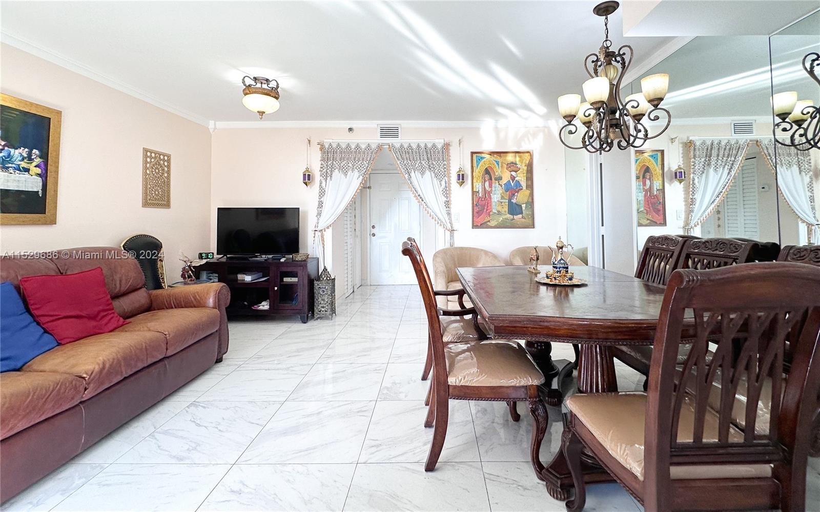 4854 NW 7th St 506, West Miami, Florida 33126, 3 Bedrooms Bedrooms, ,2 BathroomsBathrooms,Residential,For Sale,4854 NW 7th St 506,A11529686
