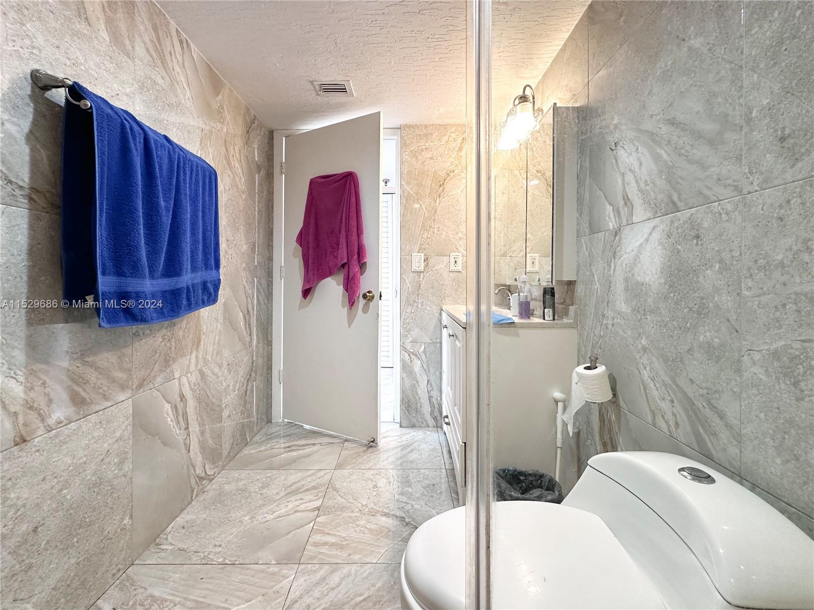 4854 NW 7th St 506, West Miami, Florida 33126, 3 Bedrooms Bedrooms, ,2 BathroomsBathrooms,Residential,For Sale,4854 NW 7th St 506,A11529686